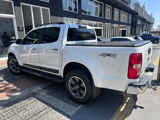 Chevrolet S10 Pick-up LTZ 2.5 Flex 4X4 CD Aut. 2021