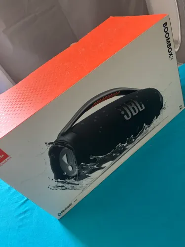 JBL boombox 3