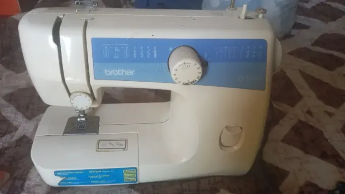 maquina se costura BROTHER LS2125I