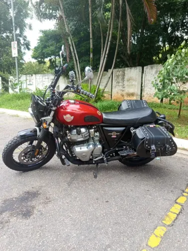 Royal enfild interceptor 650cc ( estudo troca = ou -vl )) ABS