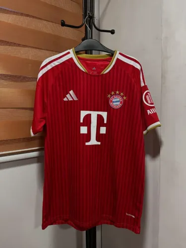 Camisa Do Bayern De Monique TM: M