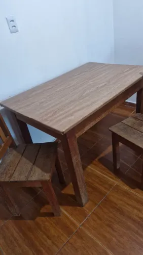 Móveis utilitários em perfeito estado