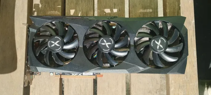 6700 XT defeito