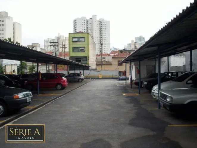 Terreno para alugar, 1057 m² por R$ 23.300/mês - Liberdade - São Paulo/SP