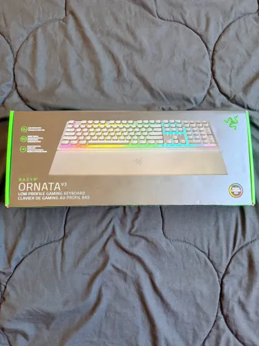 Teclado Gamer Razer Ornata V3 Low Profile