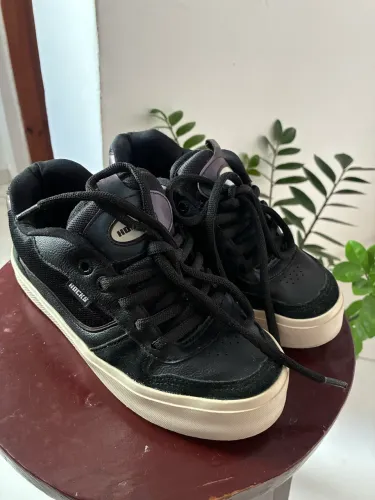 Tenis Hocks
