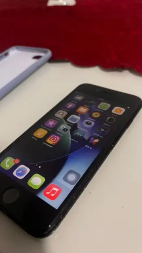 IPHONE SE 2 GERAÇÃO 