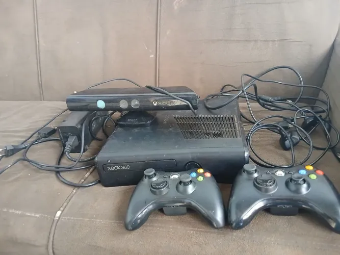 Xbox 360 desbloqueado com luz vermelha