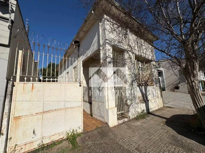 Casa com 3 dormitórios à venda, 341 m² terreno por R$ 580.000 - Centro - Piracicaba/SP