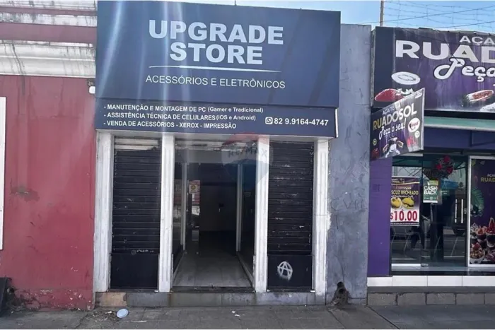 Ponto Comercial à venda em rua publica no Centro de Maceió AL