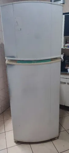 GELADEIRA CONSUL 450L 127V - ÓTIMA PARA CONSERTO OU APROVEITAMENTO DE PEÇAS