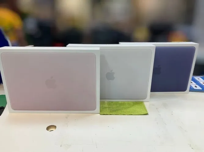 MacBook Neo 13" A18 PRO novo/lacrado.