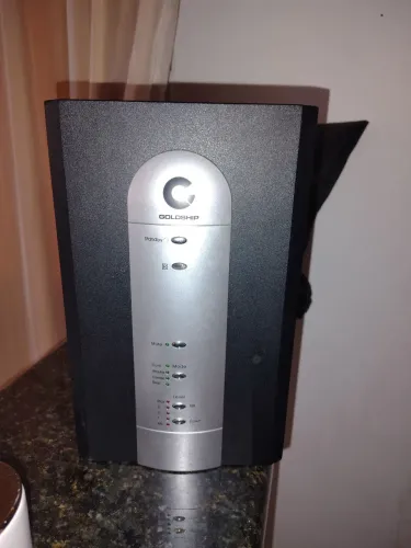  Vendo um Theater 5.1 da marca Goldship.