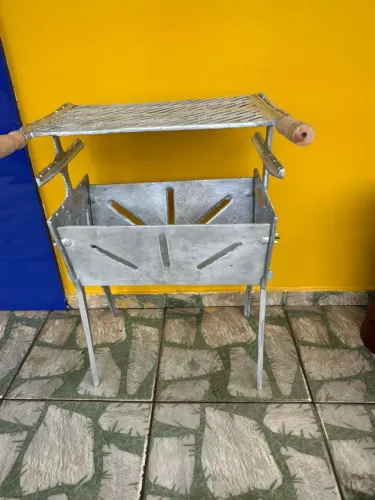 Churrasqueira desmontável a pronta entrega 