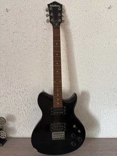 Guitarra les paul Washburn. WI14