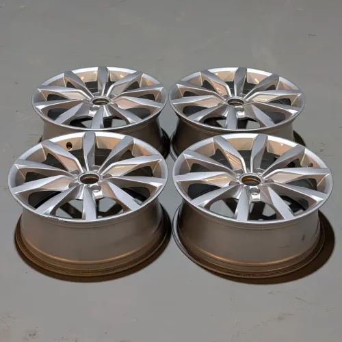 Jogo de roda Audi original aro 17