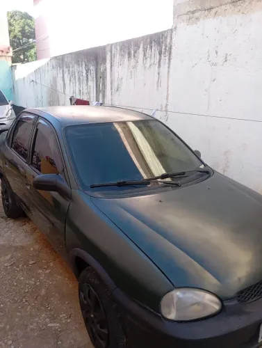 Chevrolet Corsa Sedan Super Milenium 1.0 MPFI 16V 2002