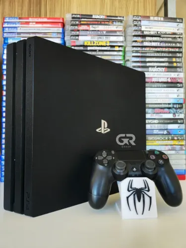PLAYSTATION 4 PRO SEMINOVO À VENDA!