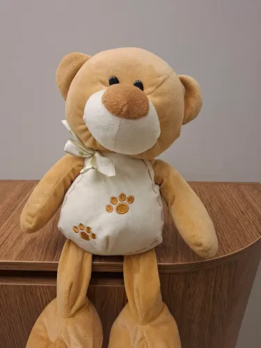 Urso de pelúcia bege