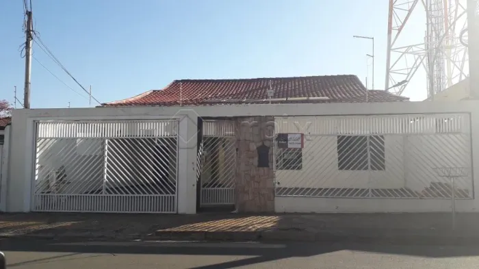 Casa para Venda no Bairro Machadinho em Americana / SP.