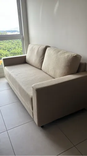Sofá com 1 ano garantia 