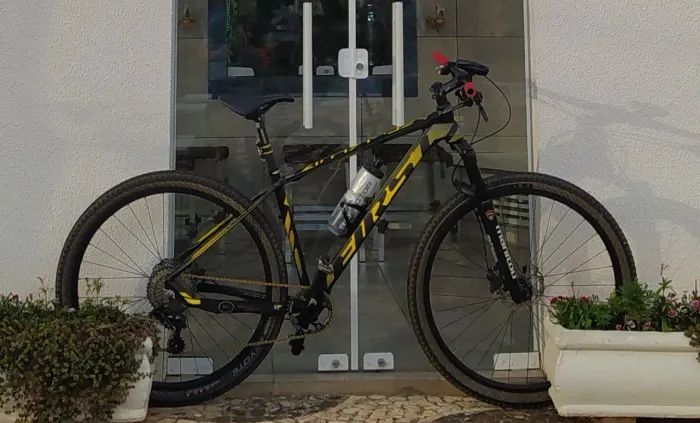 Bicicleta e Roupas Ciclismo