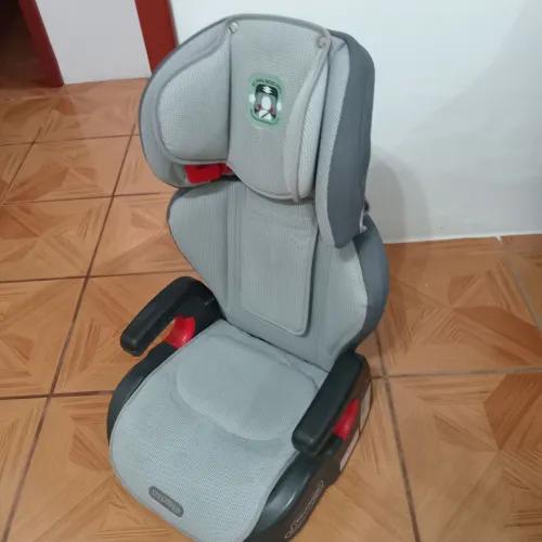 Cadeira infantil para veículos