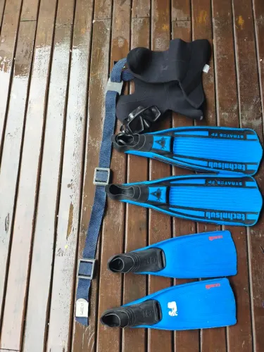 Kit Mergulho Completo 2 Pares Nadadeiras Cinto Lastro Com Chumbo