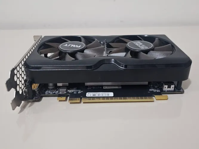 Placa de vídeo Nvidea GTX 1650 4GB