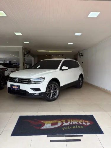 Volkswagen Tiguan Allspac Comf 250 TSI 1.4 Flex 2018