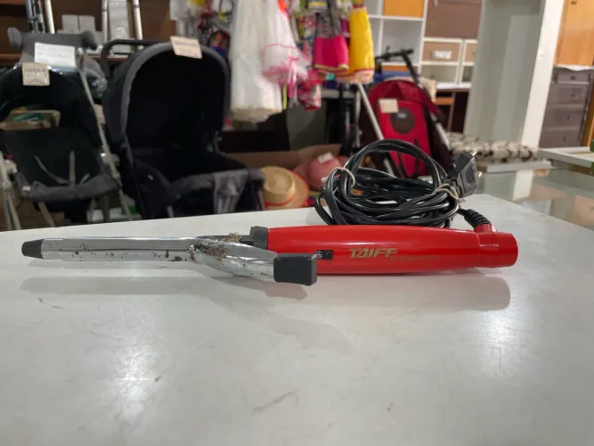 Escova Modeladora/Babyliss Vermelha Taiff