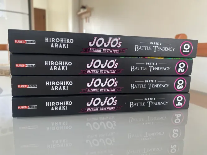 Mangá Jojo?s Bizarre Adventure Parte 2 Battle Tendency Completo