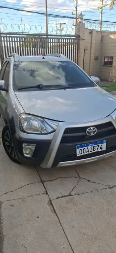 Toyota Etios Cross 1.5 Flex 16V 5P Mec. 2014