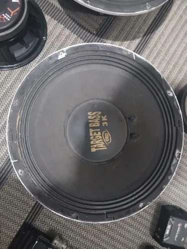 Grave de 15" - Eros 3k (1.500rms) - 1 = 665,00 - em 6x no cartão