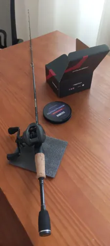 Vara + carretilha pesca conjunto novo