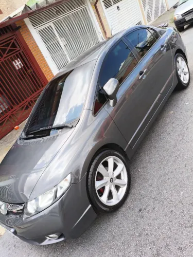 Vendo jogo de rodas Santorini aro 18 multi furos de 5