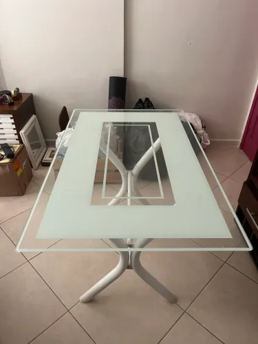Mesa tampo vidro