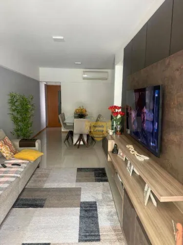 Apartamento com 3 dormitórios à venda, 104 m² por R$ 1.380.000,00 - Camboinhas - Niterói/R