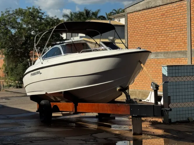 Lancha 23 pés Phoenix 230 apenas 180hrs