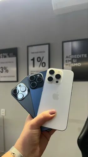 iPhone 15 pro sem detalhes 256GB