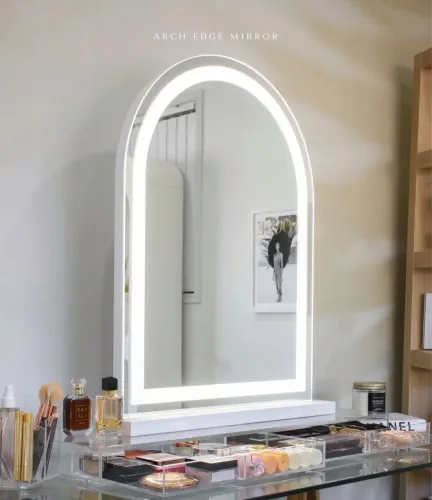 Espelho com LED ( oferecemos entrega e instalação grátis )