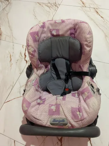 Bebê conforto com base burigotto