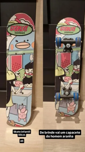 Skate infantil, de brinde um capacete do homem aranha