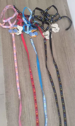 Artigos para pet shop, colheita , brinquedos etc