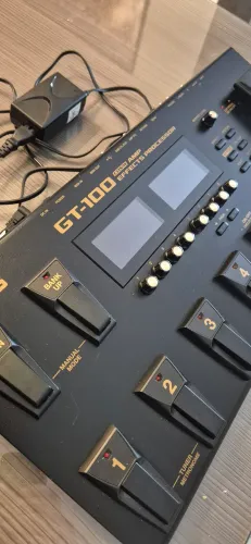 Vendo BOSS GT-100