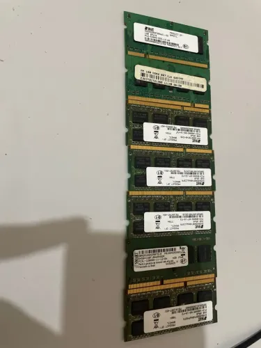 Pentes de Memória RAM DDR3 e DDR2