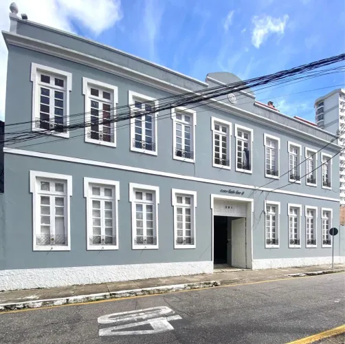 Salas comerciais próximo a Doca.