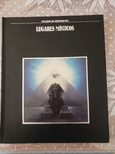 Volume "Lugares Místicos" da coleção Mistérios do Desconhecido