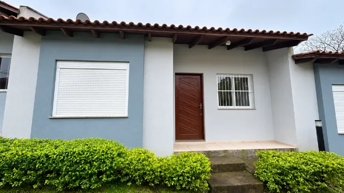 Casa 2 Dormitórios no Sítio São José Próxima ao Centro de Viamão