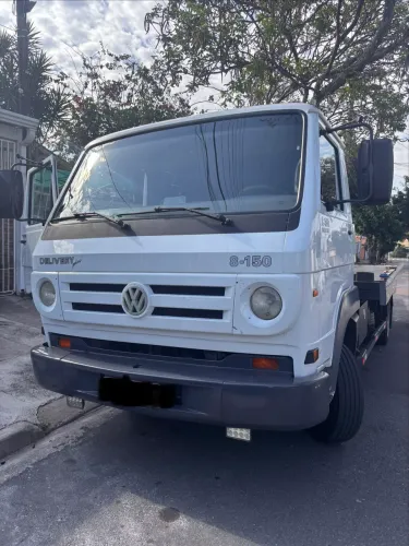 Vendo Caminhão guincho 8-150 delivery plus